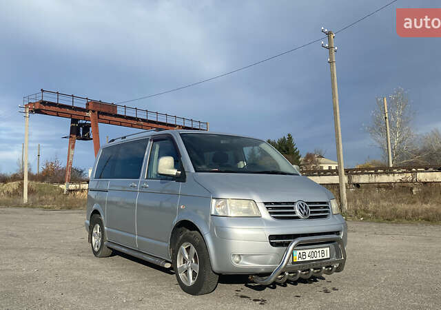 Серый Фольксваген Каравелла, объемом двигателя 1.9 л и пробегом 308 тыс. км за 12800 $, фото 2 на Automoto.ua