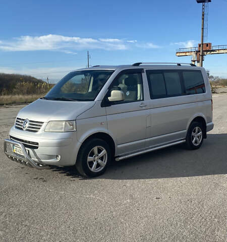 Серый Фольксваген Каравелла, объемом двигателя 1.9 л и пробегом 308 тыс. км за 12800 $, фото 3 на Automoto.ua