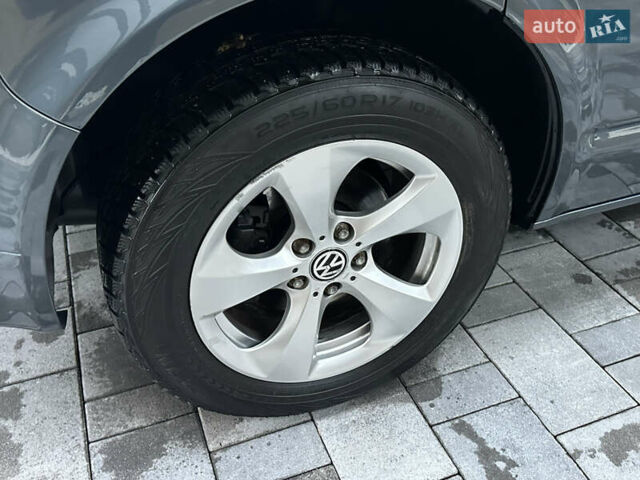 Серый Фольксваген Каравелла, объемом двигателя 2.46 л и пробегом 308 тыс. км за 12300 $, фото 39 на Automoto.ua