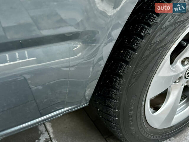 Серый Фольксваген Каравелла, объемом двигателя 2.46 л и пробегом 308 тыс. км за 12300 $, фото 12 на Automoto.ua