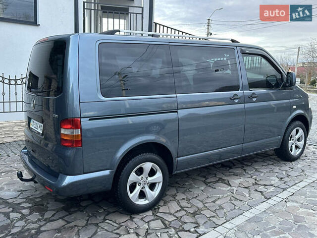 Серый Фольксваген Каравелла, объемом двигателя 2.46 л и пробегом 308 тыс. км за 12300 $, фото 47 на Automoto.ua