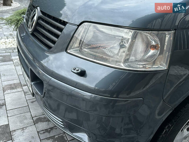 Серый Фольксваген Каравелла, объемом двигателя 2.46 л и пробегом 308 тыс. км за 12300 $, фото 18 на Automoto.ua