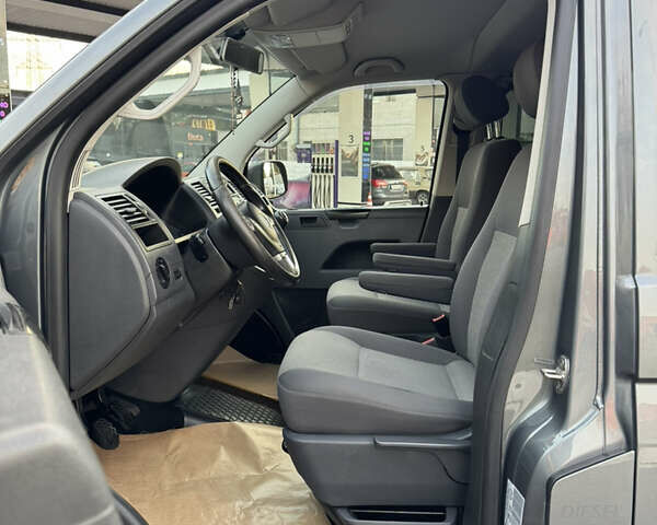 Фольксваген Каравелла 2010 у Дніпро (Дніпропетровську) на Automoto.ua Сірий Фольксваген Каравелла, об'ємом двигуна 1.97 л та пробігом 209 тис. км за 14999 $, фото 17 на Automoto.ua