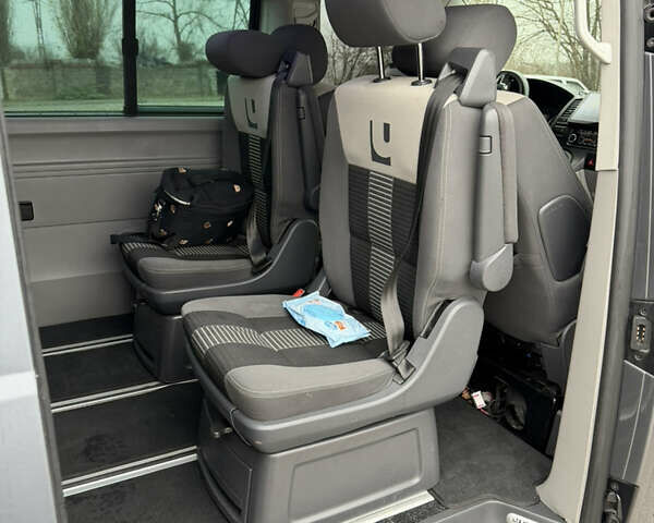 Серый Фольксваген Каравелла, объемом двигателя 1.97 л и пробегом 319 тыс. км за 16500 $, фото 20 на Automoto.ua