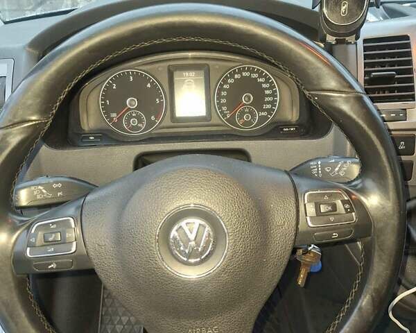 Сірий Фольксваген Каравелла, об'ємом двигуна 2 л та пробігом 380 тис. км за 16900 $, фото 19 на Automoto.ua