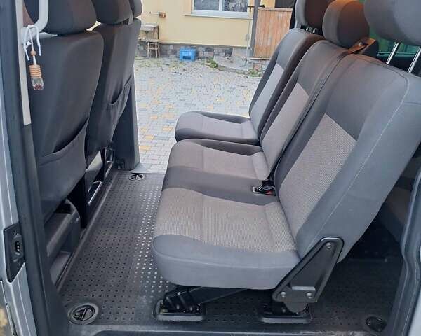 Сірий Фольксваген Каравелла, об'ємом двигуна 2 л та пробігом 380 тис. км за 16900 $, фото 8 на Automoto.ua