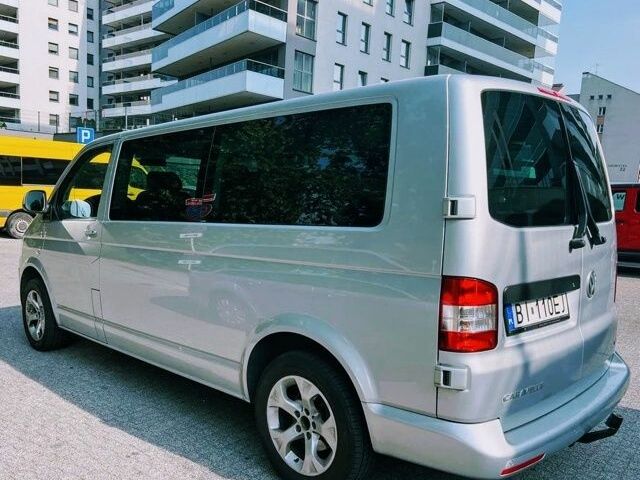 Серый Фольксваген Каравелла, объемом двигателя 2 л и пробегом 266 тыс. км за 8000 $, фото 10 на Automoto.ua