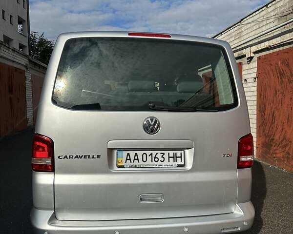 Фольксваген Каравелла 2012 у Києві на Automoto.ua Сірий Фольксваген Каравелла, об'ємом двигуна 1.97 л та пробігом 340 тис. км за 20000 $, фото 3 на Automoto.ua