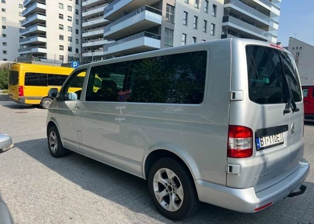 Серый Фольксваген Каравелла, объемом двигателя 2 л и пробегом 266 тыс. км за 8000 $, фото 12 на Automoto.ua