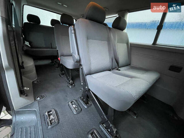 Сірий Фольксваген Каравелла, об'ємом двигуна 1.98 л та пробігом 495 тис. км за 18000 $, фото 11 на Automoto.ua