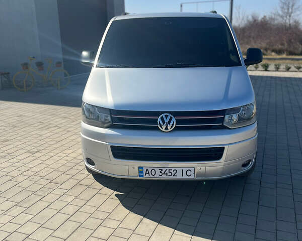 Серый Фольксваген Каравелла, объемом двигателя 1.98 л и пробегом 340 тыс. км за 15900 $, фото 2 на Automoto.ua