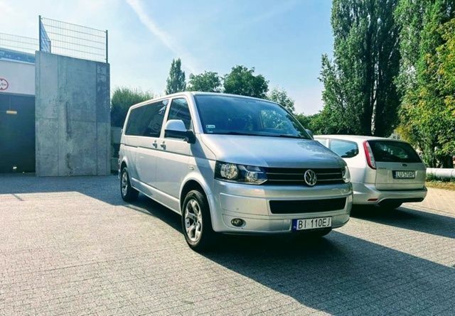 Серый Фольксваген Каравелла, объемом двигателя 2 л и пробегом 266 тыс. км за 8000 $, фото 2 на Automoto.ua
