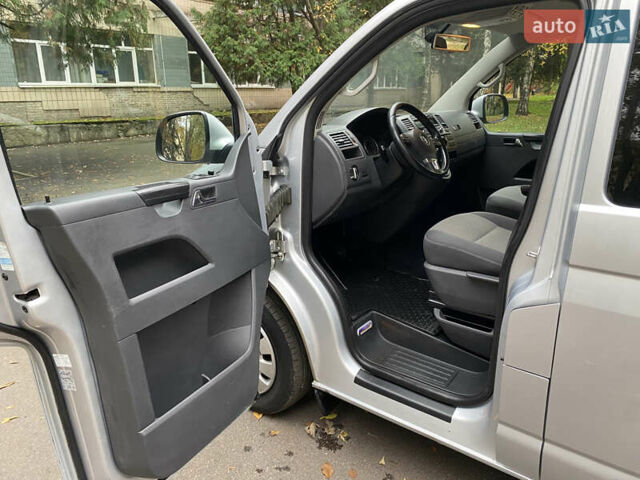 Фольксваген Каравелла 2014 в Киеве на Automoto.ua Серый Фольксваген Каравелла, объемом двигателя 1.98 л и пробегом 221 тыс. км за 20500 $, фото 22 на Automoto.ua
