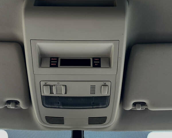 Фольксваген Каравелла 2016 у Хмельницькому на Automoto.ua Сірий Фольксваген Каравелла, об'ємом двигуна 1.97 л та пробігом 163 тис. км за 27700 $, фото 18 на Automoto.ua