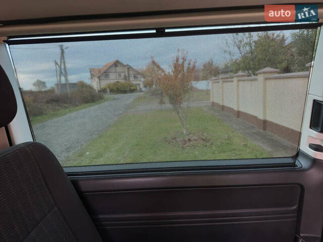 Серый Фольксваген Каравелла, объемом двигателя 1.97 л и пробегом 181 тыс. км за 33500 $, фото 24 на Automoto.ua