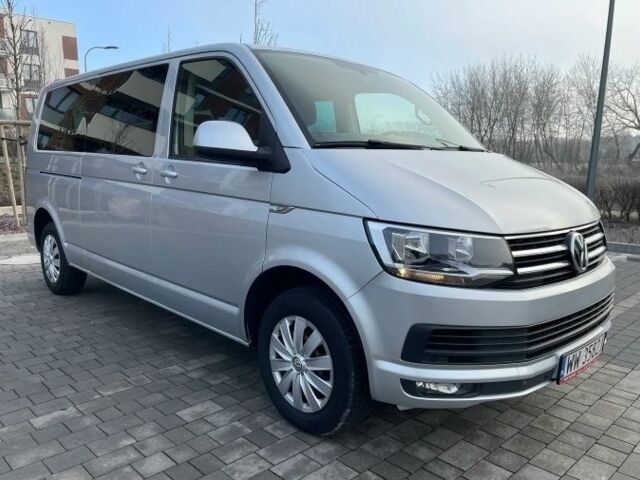 Серый Фольксваген Каравелла, объемом двигателя 2 л и пробегом 165 тыс. км за 13200 $, фото 2 на Automoto.ua