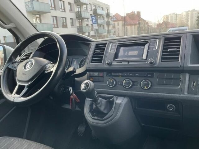 Серый Фольксваген Каравелла, объемом двигателя 2 л и пробегом 165 тыс. км за 13200 $, фото 10 на Automoto.ua