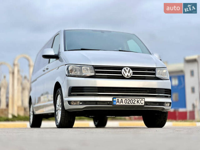 Сірий Фольксваген Каравелла, об'ємом двигуна 1.97 л та пробігом 228 тис. км за 31000 $, фото 31 на Automoto.ua