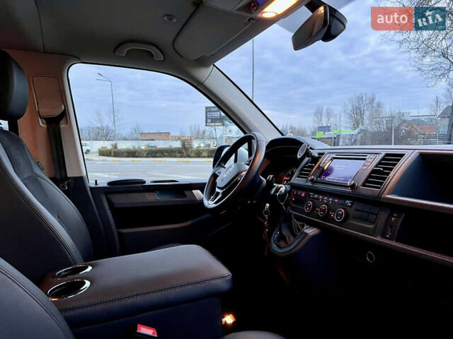 Сірий Фольксваген Каравелла, об'ємом двигуна 1.97 л та пробігом 228 тис. км за 31000 $, фото 22 на Automoto.ua