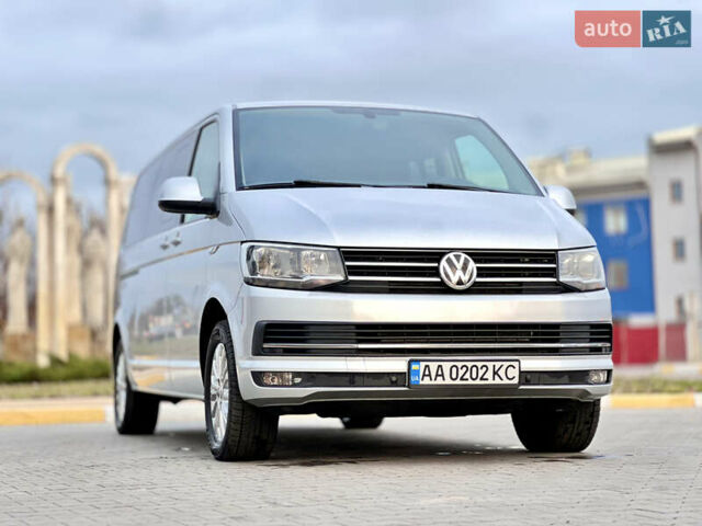 Сірий Фольксваген Каравелла, об'ємом двигуна 1.97 л та пробігом 228 тис. км за 31000 $, фото 32 на Automoto.ua