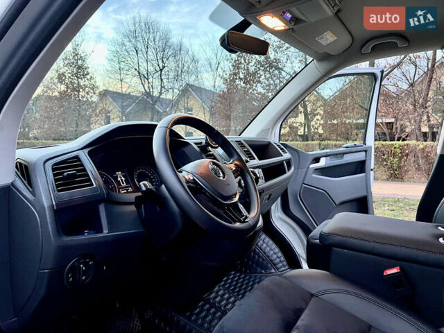 Сірий Фольксваген Каравелла, об'ємом двигуна 1.97 л та пробігом 228 тис. км за 31000 $, фото 2 на Automoto.ua