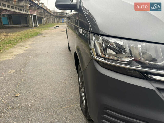 Серый Фольксваген Каравелла, объемом двигателя 1.97 л и пробегом 284 тыс. км за 37500 $, фото 9 на Automoto.ua