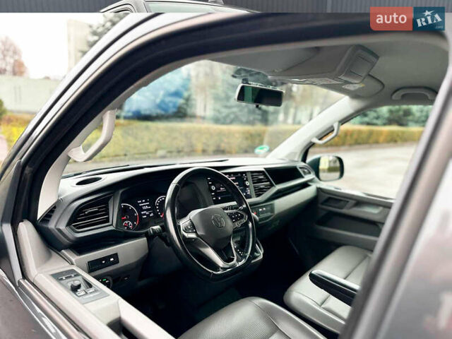 Серый Фольксваген Каравелла, объемом двигателя 2 л и пробегом 300 тыс. км за 40068 $, фото 10 на Automoto.ua