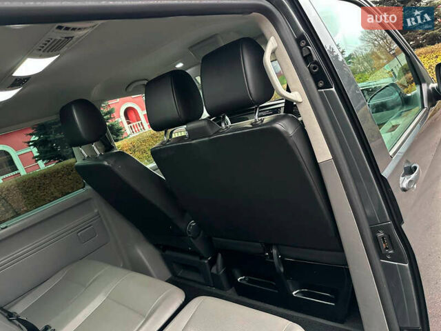 Серый Фольксваген Каравелла, объемом двигателя 2 л и пробегом 300 тыс. км за 40068 $, фото 17 на Automoto.ua