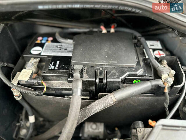 Серый Фольксваген Каравелла, объемом двигателя 2 л и пробегом 300 тыс. км за 40068 $, фото 40 на Automoto.ua