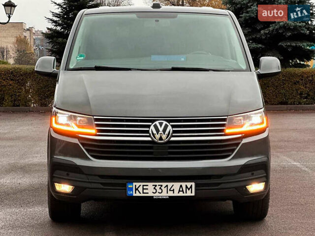 Серый Фольксваген Каравелла, объемом двигателя 2 л и пробегом 300 тыс. км за 40068 $, фото 30 на Automoto.ua