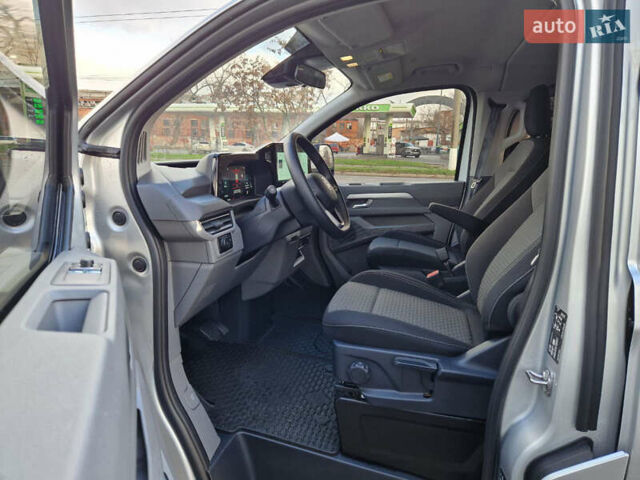 Серый Фольксваген Каравелла, объемом двигателя 2 л и пробегом 5 тыс. км за 63000 $, фото 5 на Automoto.ua