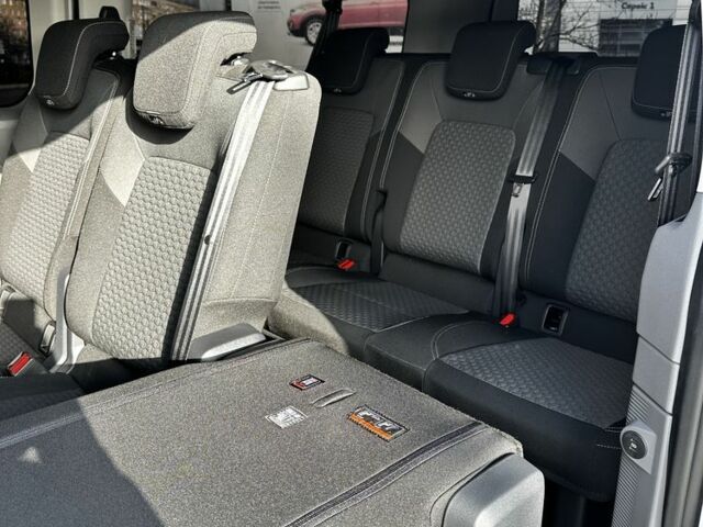 Серый Фольксваген Каравелла, объемом двигателя 2 л и пробегом 5 тыс. км за 63000 $, фото 9 на Automoto.ua