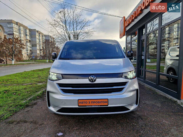Серый Фольксваген Каравелла, объемом двигателя 2 л и пробегом 5 тыс. км за 63000 $, фото 1 на Automoto.ua