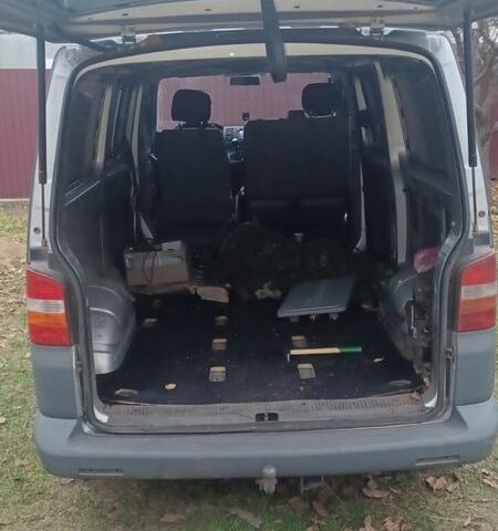 Серый Фольксваген Каравелла, объемом двигателя 2.5 л и пробегом 3 тыс. км за 4500 $, фото 1 на Automoto.ua