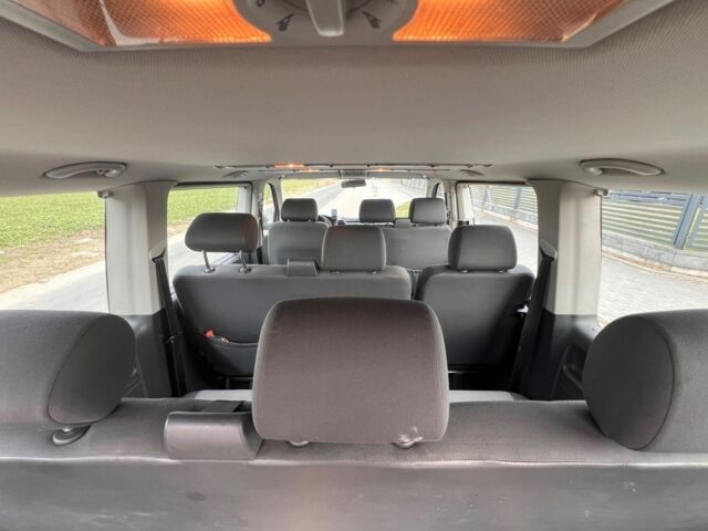 Серый Фольксваген Каравелла, объемом двигателя 2 л и пробегом 215 тыс. км за 8500 $, фото 16 на Automoto.ua