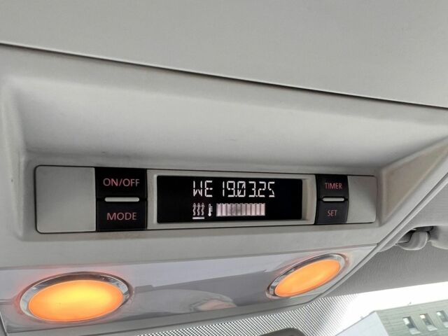 Серый Фольксваген Каравелла, объемом двигателя 2 л и пробегом 215 тыс. км за 8500 $, фото 11 на Automoto.ua