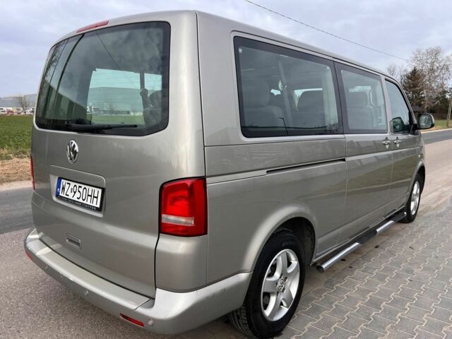 Серый Фольксваген Каравелла, объемом двигателя 2 л и пробегом 215 тыс. км за 8500 $, фото 5 на Automoto.ua