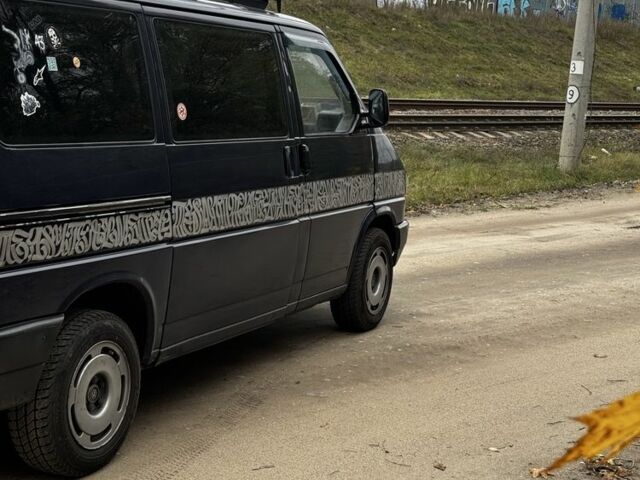 Синий Фольксваген Каравелла, объемом двигателя 2.4 л и пробегом 400 тыс. км за 4300 $, фото 12 на Automoto.ua