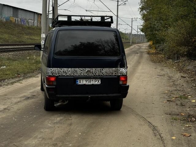 Синий Фольксваген Каравелла, объемом двигателя 2.4 л и пробегом 400 тыс. км за 4300 $, фото 10 на Automoto.ua