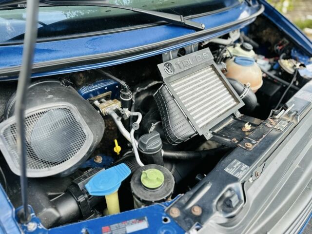 Фольксваген Каравелла 2003 в Синельниковом на Automoto.ua Синий Фольксваген Каравелла, объемом двигателя 2.5 л и пробегом 250 тыс. км за 3200 $, фото 19 на Automoto.ua