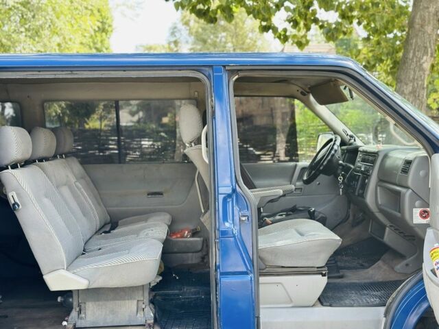 Фольксваген Каравелла 2003 в Синельниковом на Automoto.ua Синий Фольксваген Каравелла, объемом двигателя 2.5 л и пробегом 250 тыс. км за 3200 $, фото 15 на Automoto.ua