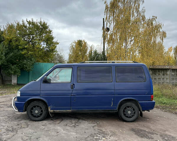 Синий Фольксваген Каравелла, объемом двигателя 2.37 л и пробегом 472 тыс. км за 4500 $, фото 2 на Automoto.ua