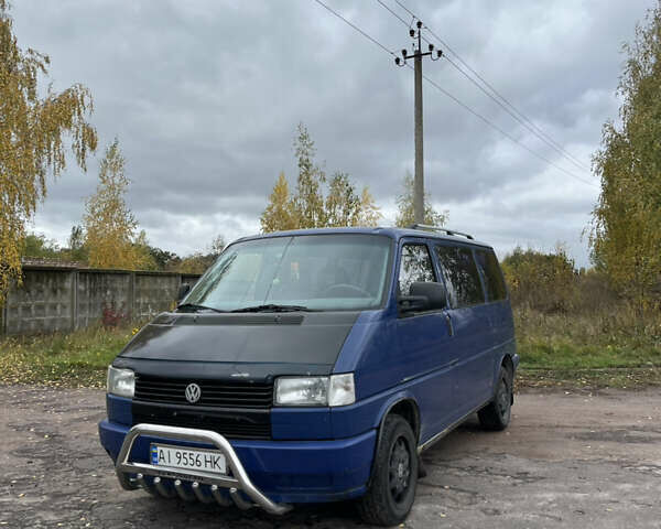 Синий Фольксваген Каравелла, объемом двигателя 2.37 л и пробегом 472 тыс. км за 4500 $, фото 1 на Automoto.ua