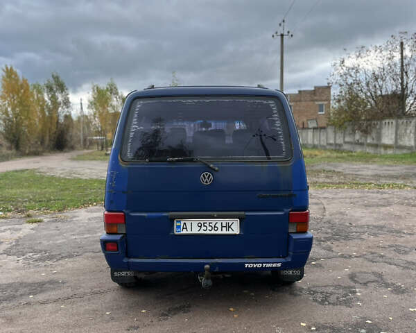 Синий Фольксваген Каравелла, объемом двигателя 2.37 л и пробегом 472 тыс. км за 4500 $, фото 4 на Automoto.ua