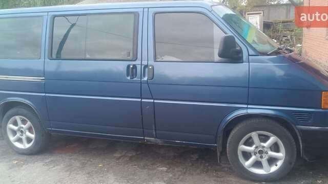 Синий Фольксваген Каравелла, объемом двигателя 2.4 л и пробегом 665 тыс. км за 4500 $, фото 6 на Automoto.ua