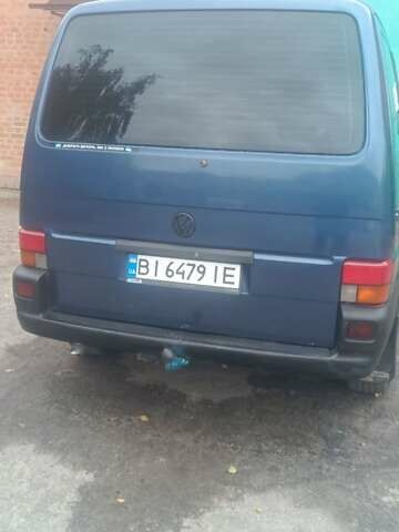 Синий Фольксваген Каравелла, объемом двигателя 2.4 л и пробегом 665 тыс. км за 4500 $, фото 5 на Automoto.ua