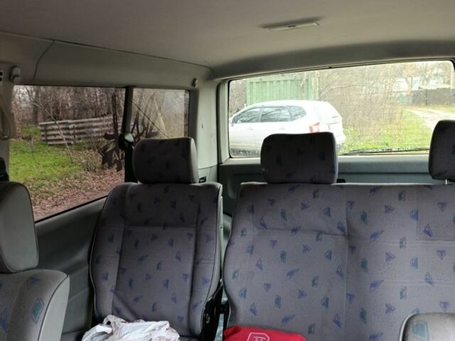 Синий Фольксваген Каравелла, объемом двигателя 2.8 л и пробегом 280 тыс. км за 7500 $, фото 7 на Automoto.ua