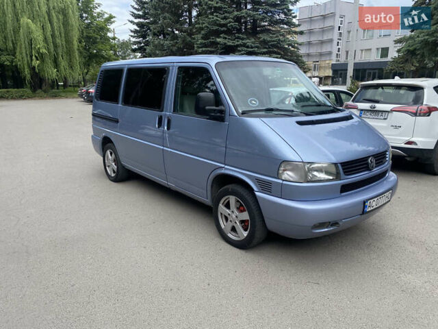 Синий Фольксваген Каравелла, объемом двигателя 2.5 л и пробегом 483 тыс. км за 12250 $, фото 1 на Automoto.ua