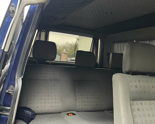 Синий Фольксваген Каравелла, объемом двигателя 2.46 л и пробегом 500 тыс. км за 8200 $, фото 9 на Automoto.ua