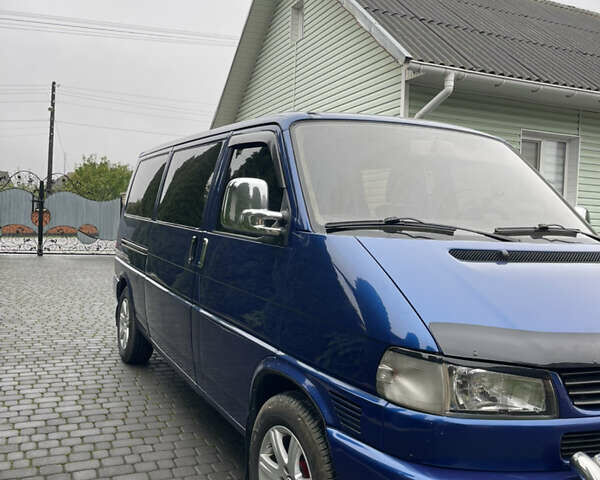 Синий Фольксваген Каравелла, объемом двигателя 2.46 л и пробегом 500 тыс. км за 8200 $, фото 1 на Automoto.ua